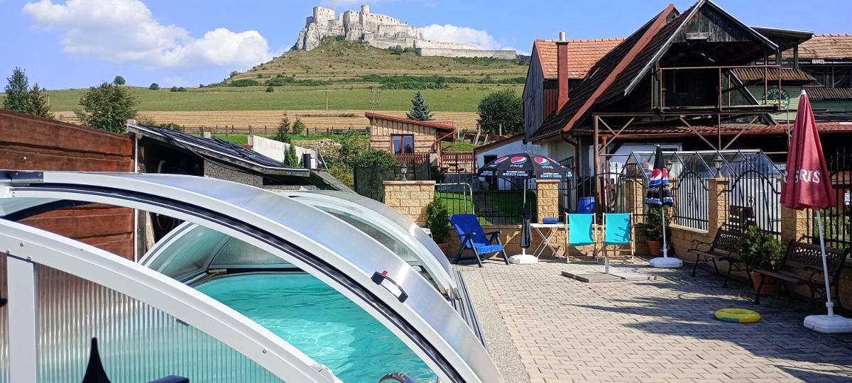 A+S Penzion Podzamok Otel Spišské Podhradie Dış mekan fotoğraf