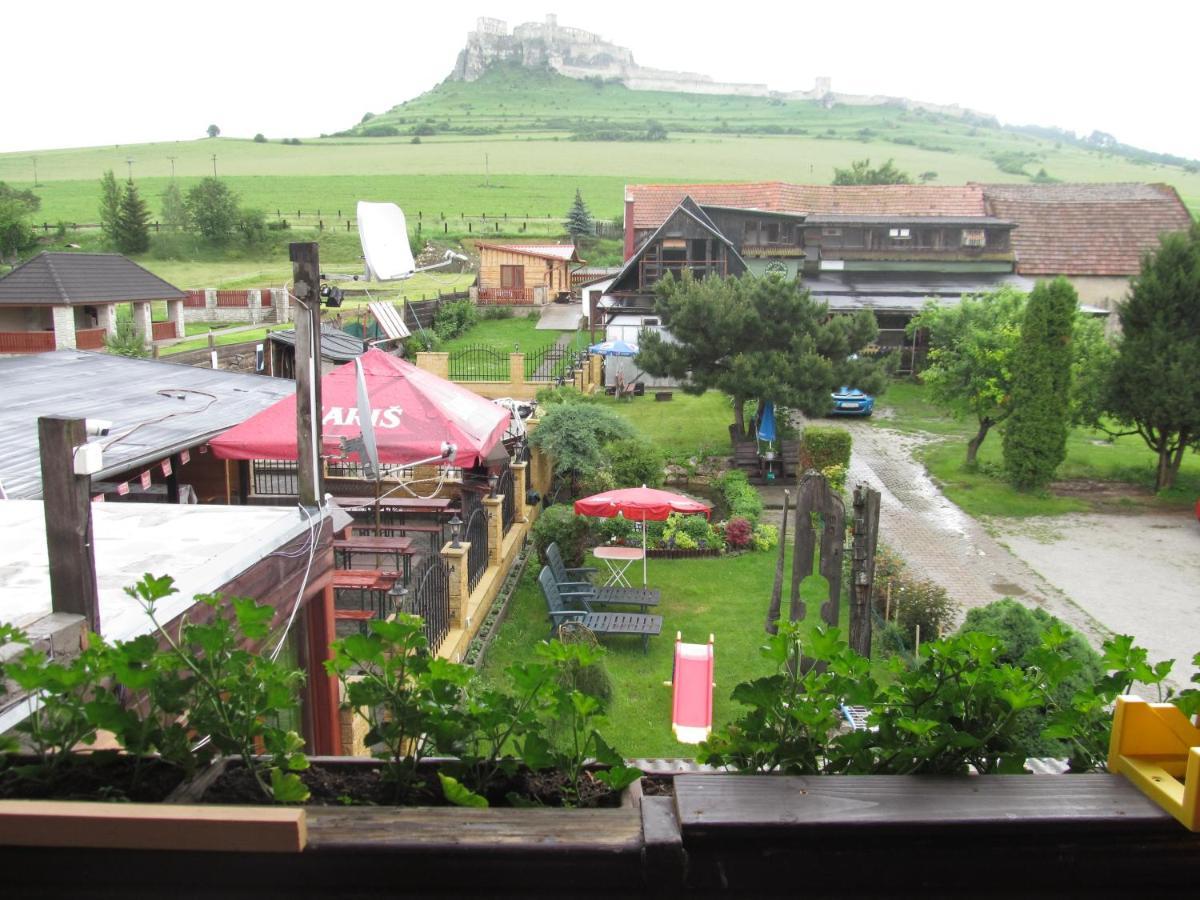 A+S Penzion Podzamok Otel Spišské Podhradie Dış mekan fotoğraf